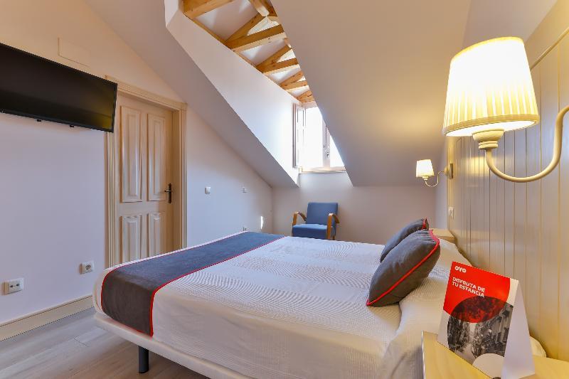Hostal La Chata By Vivere Stays San Ildefonso 외부 사진